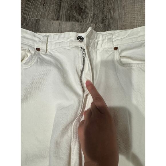 AllSaints Womens Ash White Boyfriend Distressed Jean Size 28 GUC - Picture 6 of 10